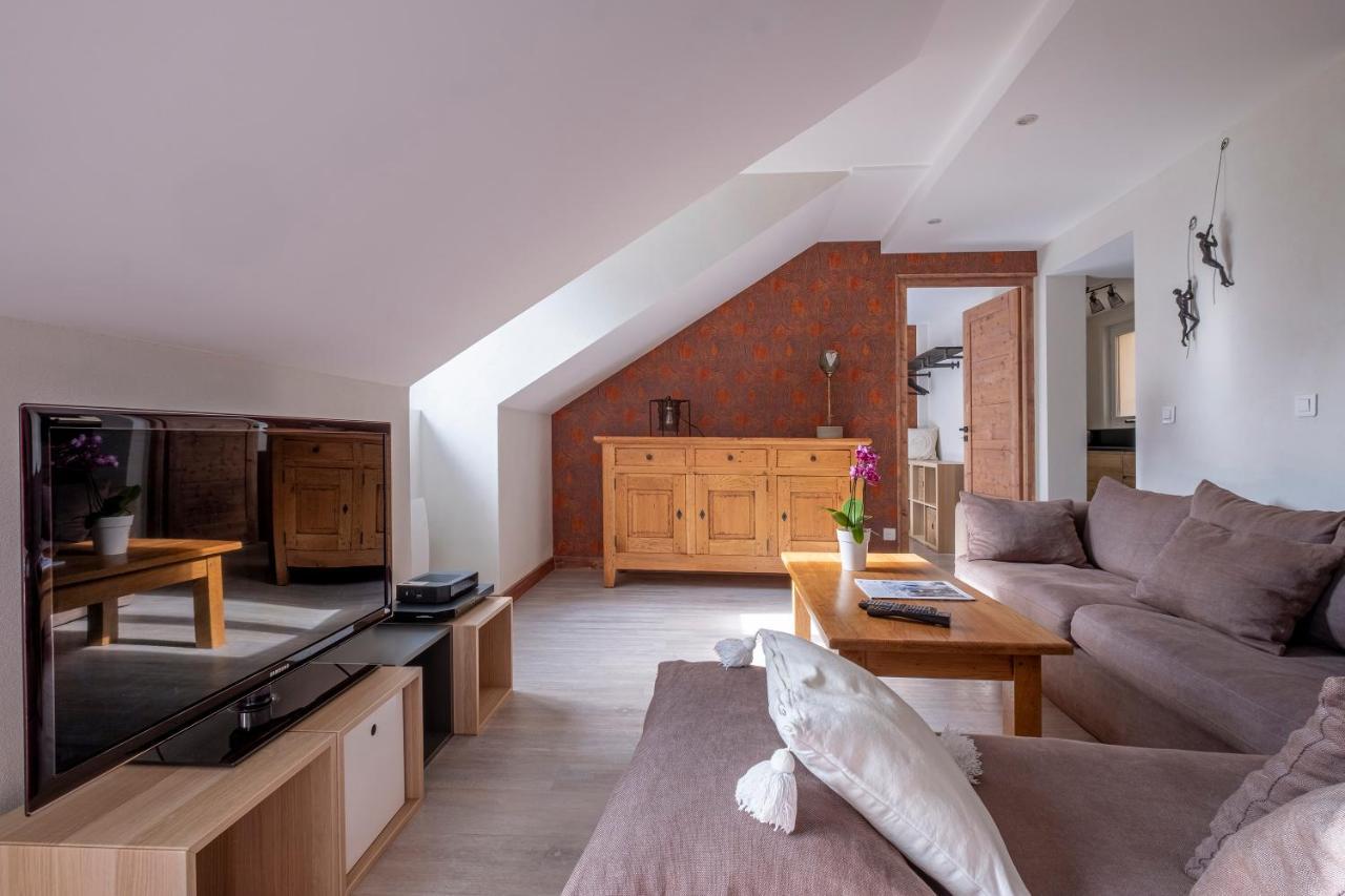 L'Appart 52, Magnifique Duplex En Plein Coeur De Chamonix-Mont-Blanc エクステリア 写真