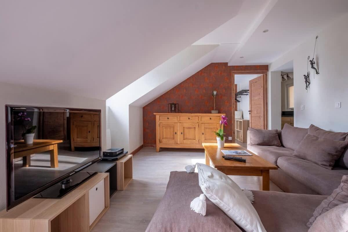 L'Appart 52, Magnifique Duplex En Plein Coeur De Chamonix-Mont-Blanc エクステリア 写真